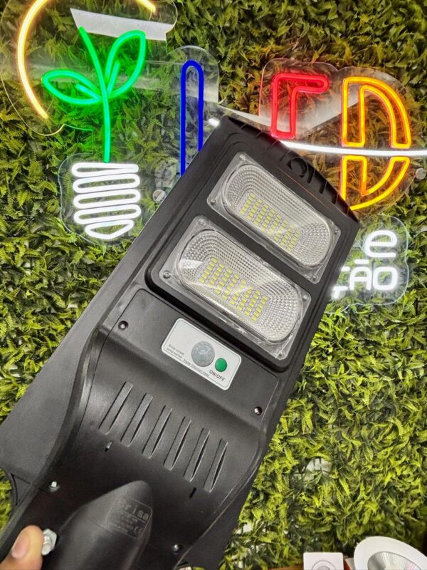 LUMINÁRIA PÚBLICA SOLAR  BR 100W