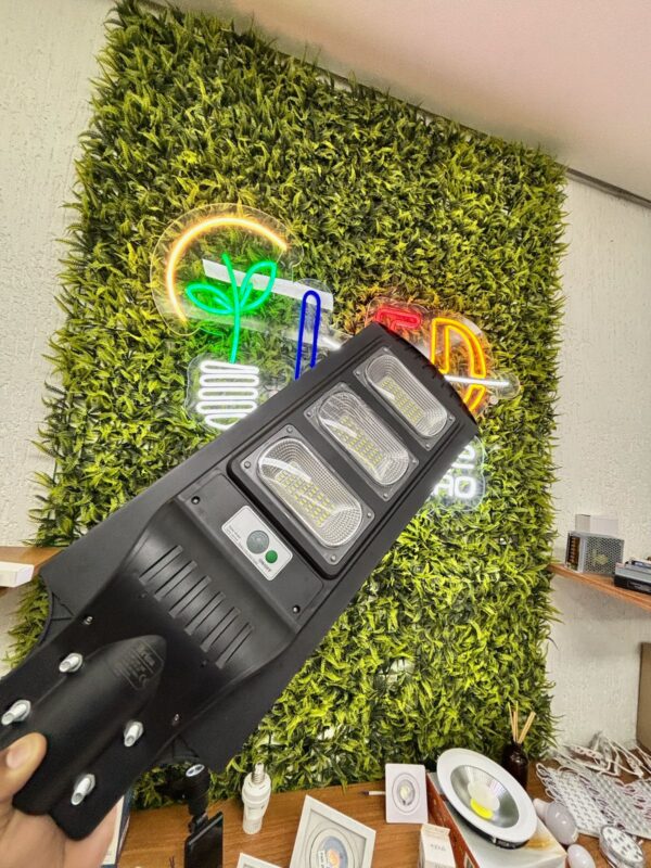 LUMINÁRIA PÚBLICA SOLAR  BR 150W