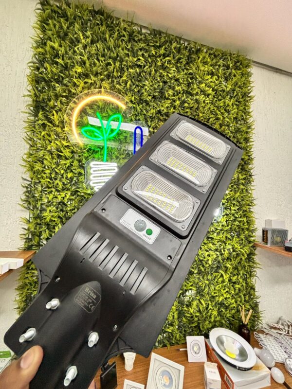 LUMINÁRIA PÚBLICA SOLAR  BR 150W - Image 2